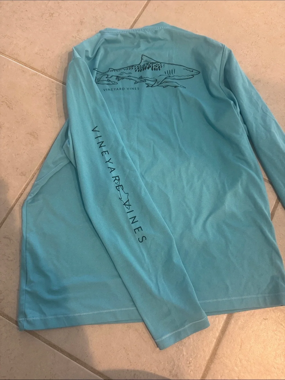 Vineyard Vines youth Long-Sleeve Aqua Shark Rash Guard